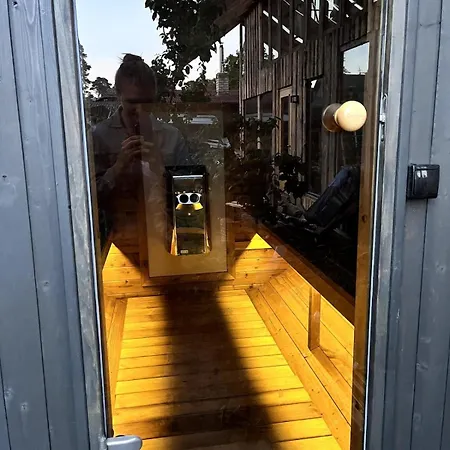 Unique, Design House With An Eco & Sauna 샬레 *